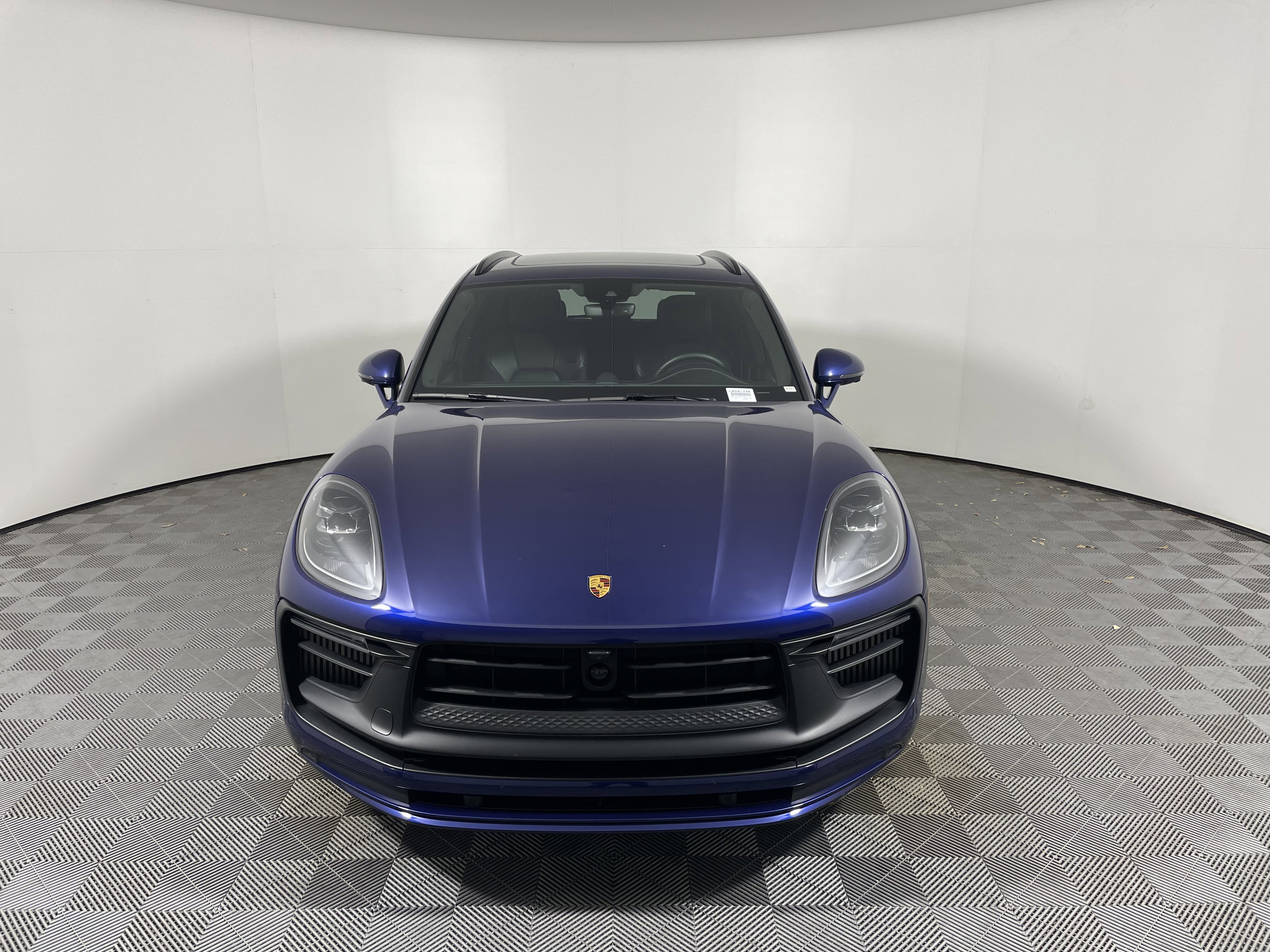 Certified 2023 Porsche Macan GTS image 10