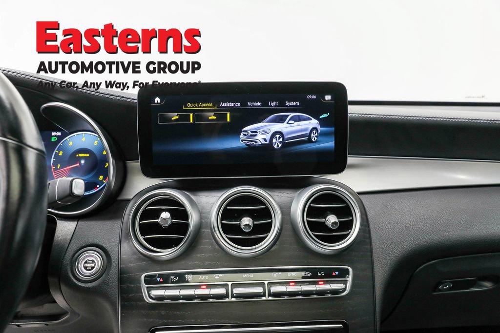 Used 2023 Mercedes-Benz GLC 300 4MATIC Coupe image 12