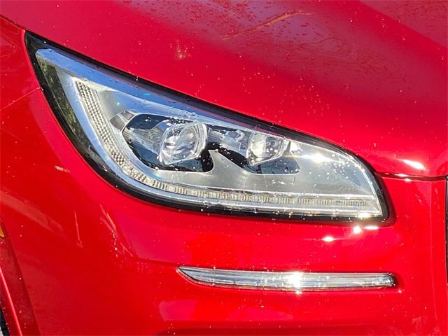 Certified 2023 Lincoln Corsair Reserve w/ Equipment Group 201A image 4