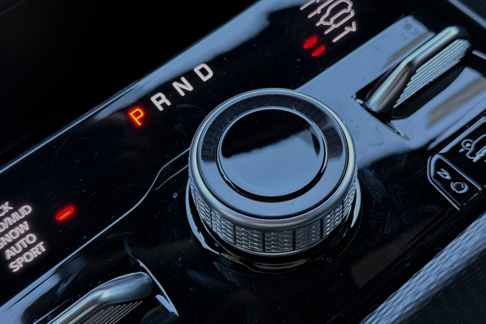 New 2023 Jeep Grand Cherokee Trailhawk w/ Advanced Protech Group II image 21