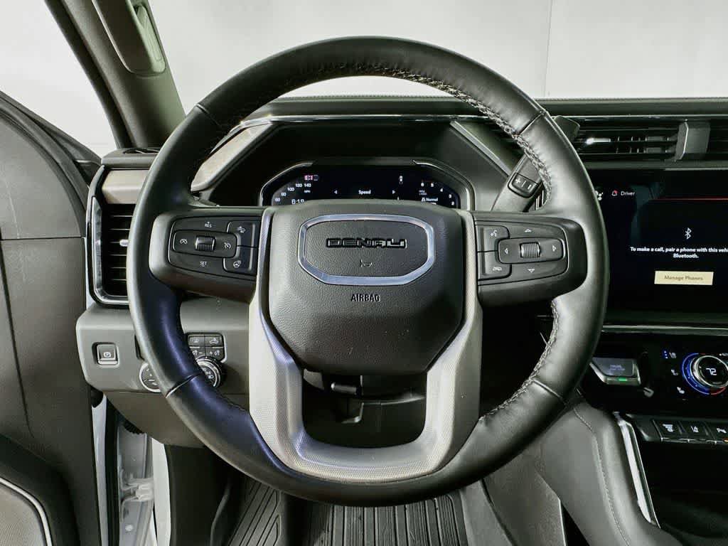 Used 2024 GMC Sierra 3500 Denali w/ Denali Reserve Package AWD/4WD image 16