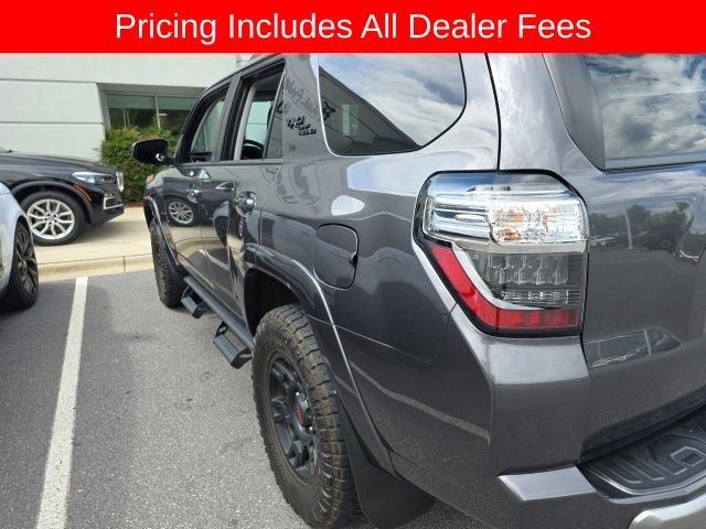 Used 2021 Toyota 4Runner TRD Off-Road AWD/4WD image 13