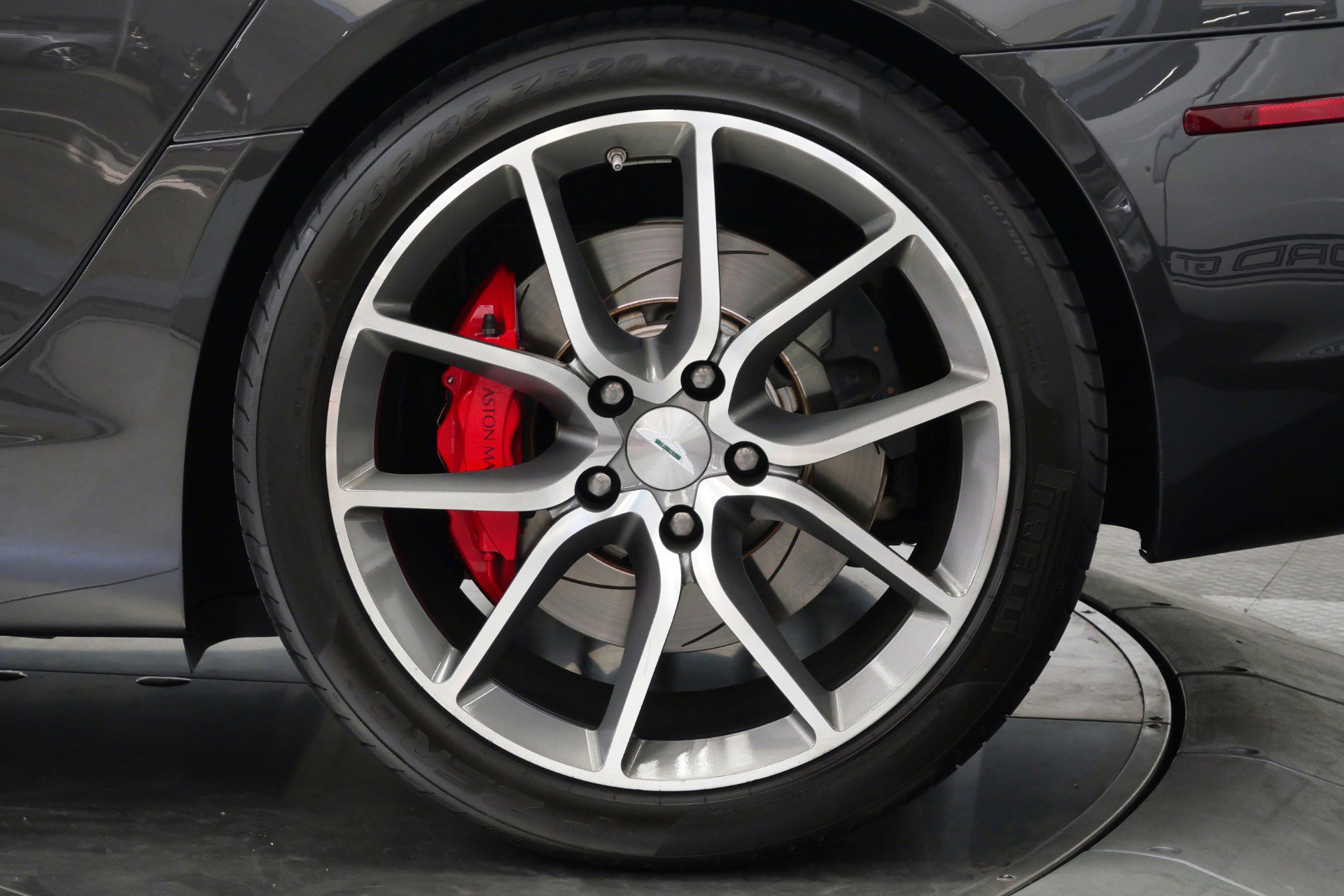 Used 2014 Aston Martin Rapide S image 11