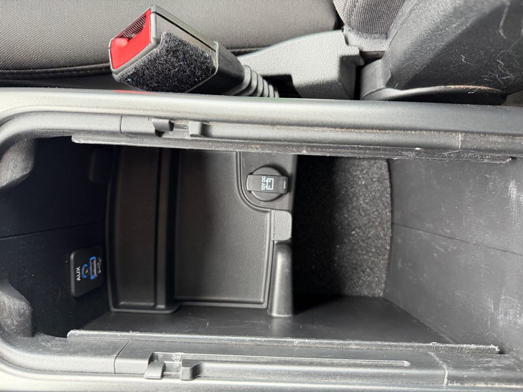 Used 2015 Dodge Journey SXT w/ Flexible Seating Group FWD image 27