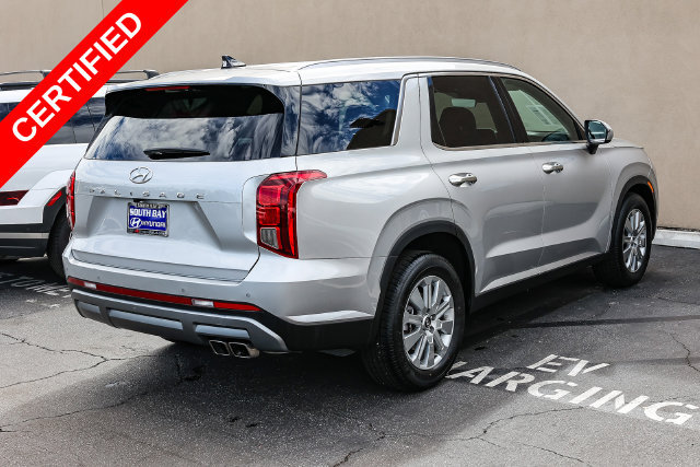 Certified 2025 Hyundai Palisade SEL FWD image 6