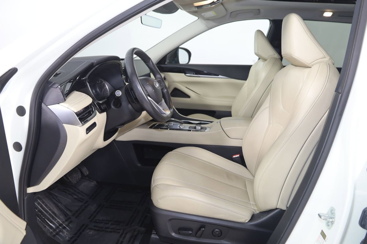 Used 2023 INFINITI QX60 Pure AWD/4WD image 11