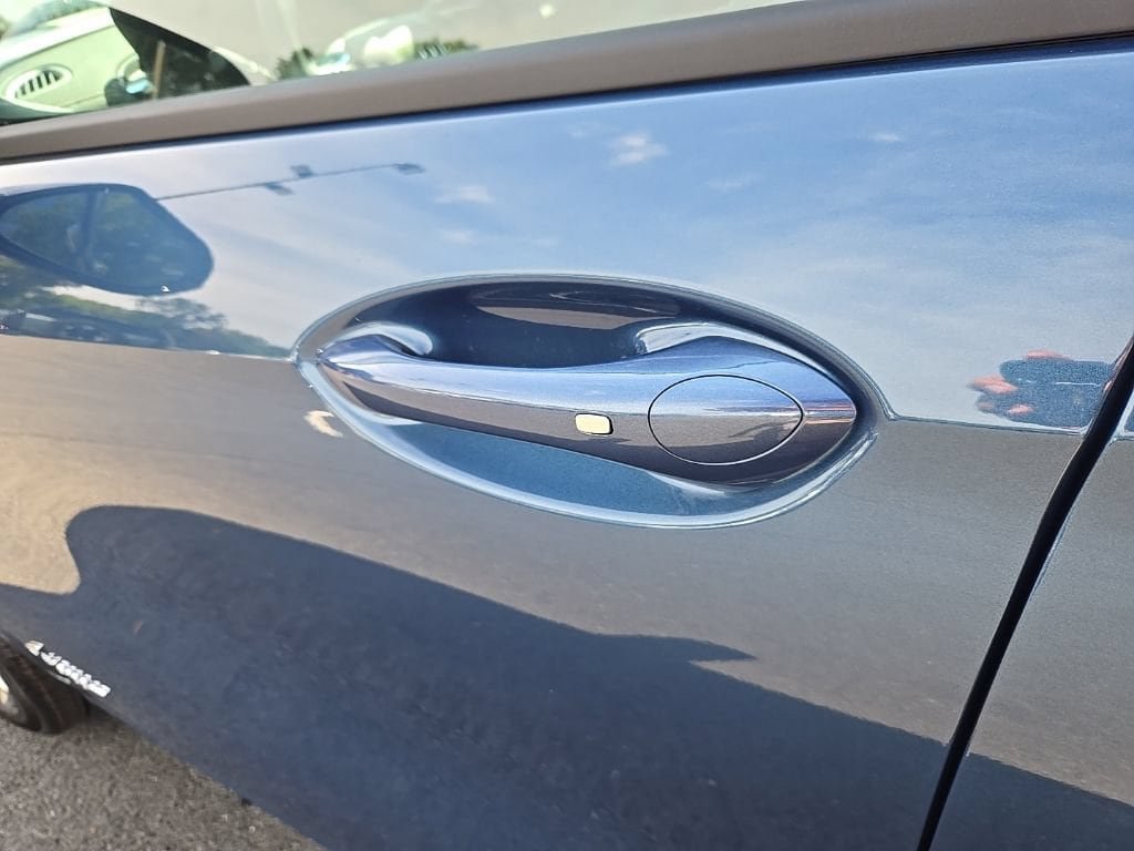 New 2026 Buick Envista Avenir FWD image 11