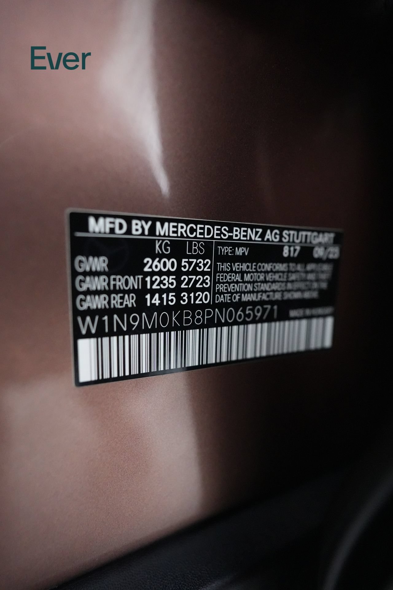 Used 2023 Mercedes-Benz EQB 300 4MATIC image 25
