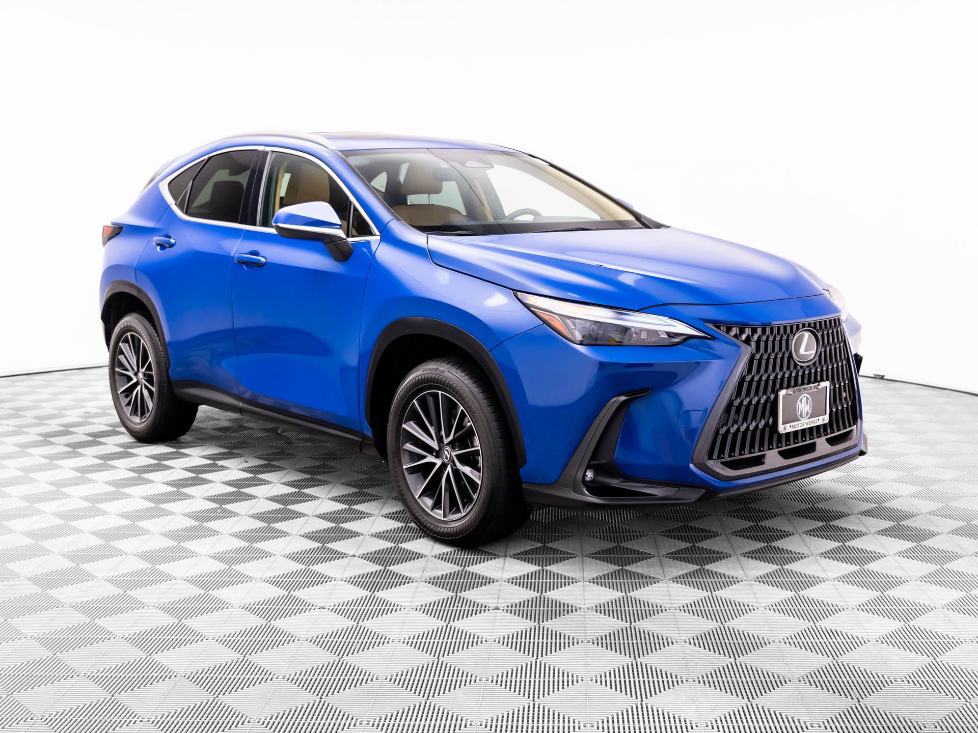Used 2024 Lexus NX 350 AWD image 7