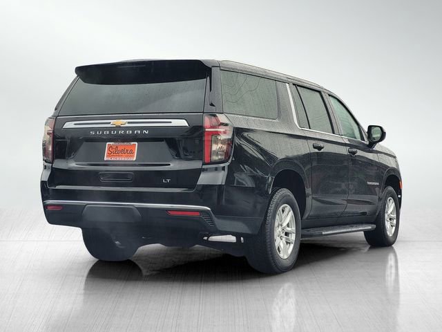 Used 2024 Chevrolet Suburban LT image 6