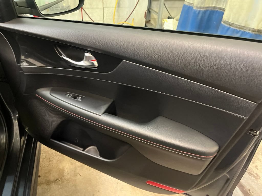 Used 2021 Kia Forte GT FWD image 30