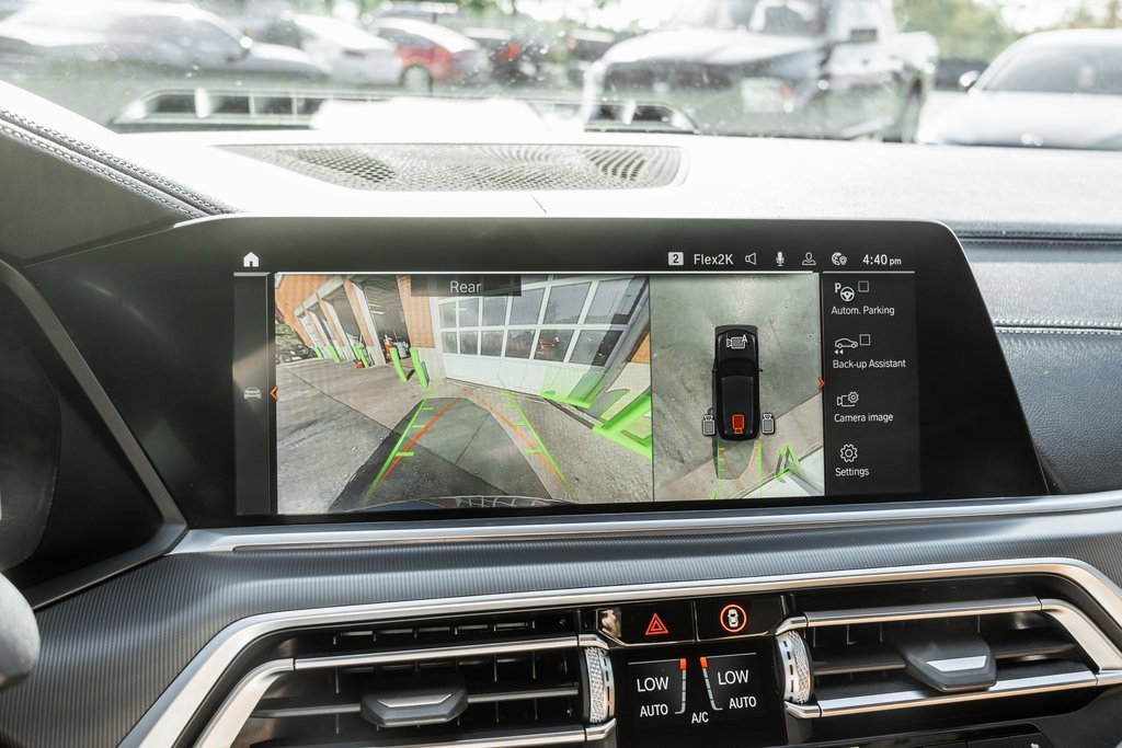 Used 2020 BMW X5 M50i image 10