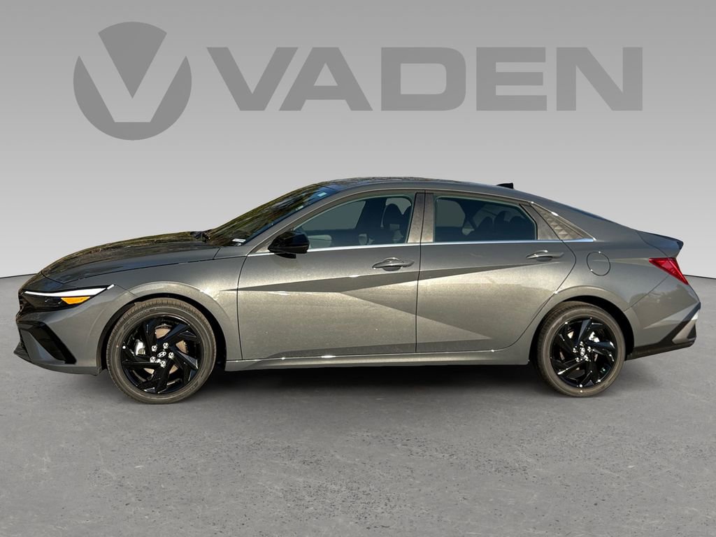 New 2026 Hyundai Elantra SEL Sport Premium image 8