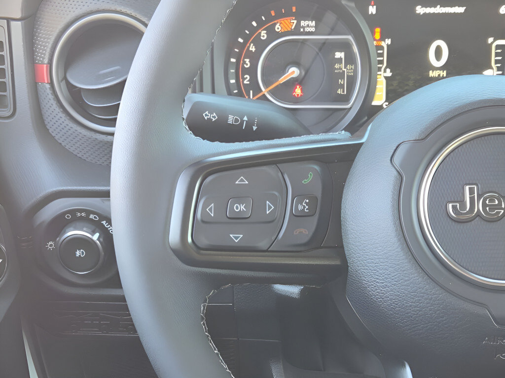 New 2027 Jeep Wrangler Unlimited Rubicon AWD/4WD image 40