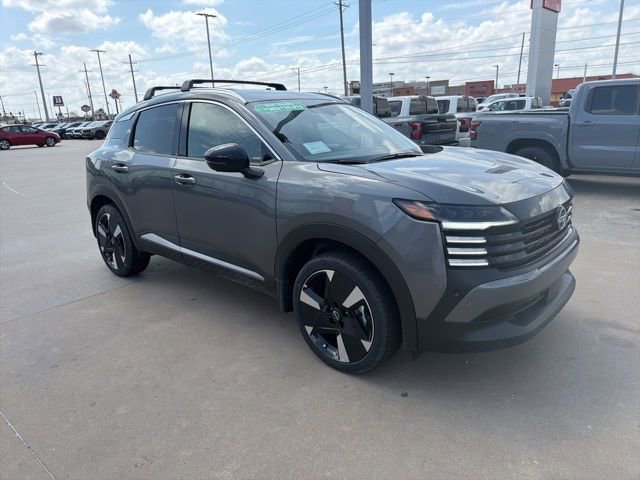 New 2026 Nissan Kicks SR w/ Cold Weather Package AWD/4WD image 3