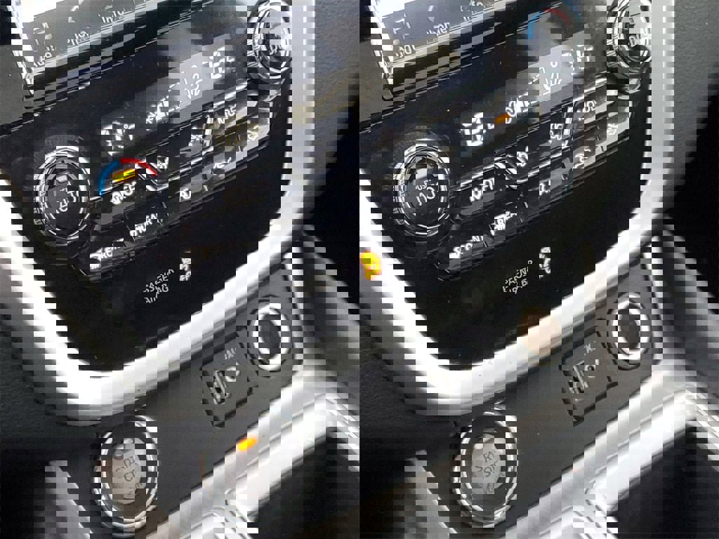 Used 2018 Nissan Murano SL image 18