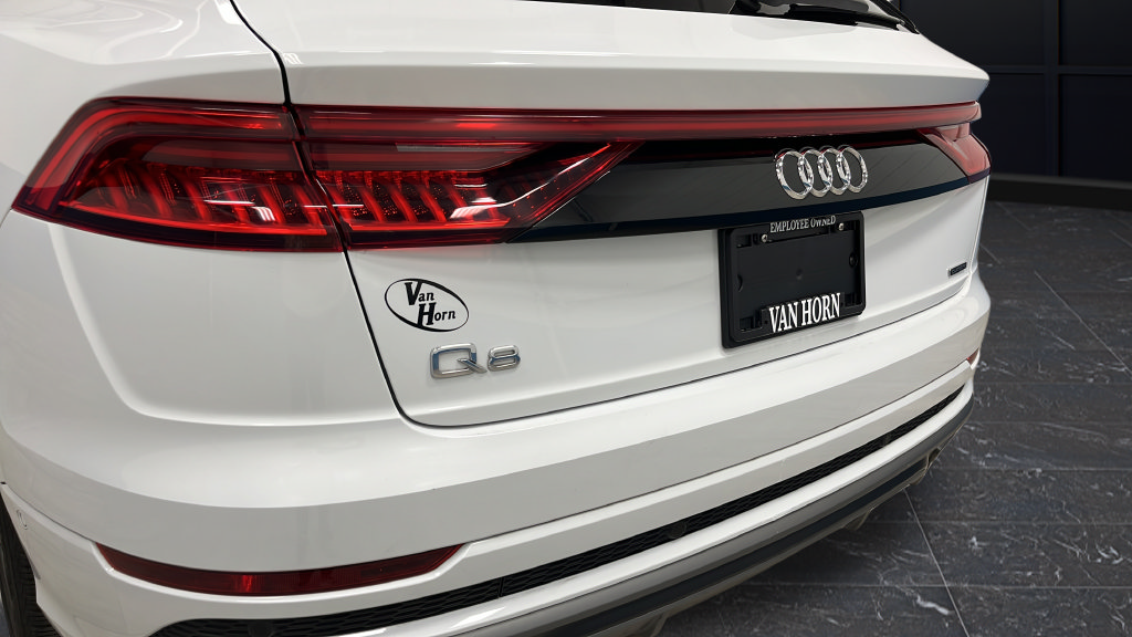 Used 2023 Audi Q8 Premium Plus w/ Premium Plus Package AWD/4WD image 40