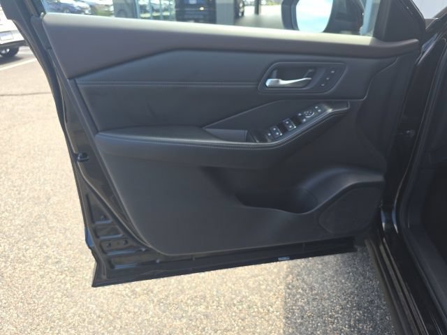 Used 2023 Nissan Rogue SL w/ SL Premium Package AWD/4WD image 21