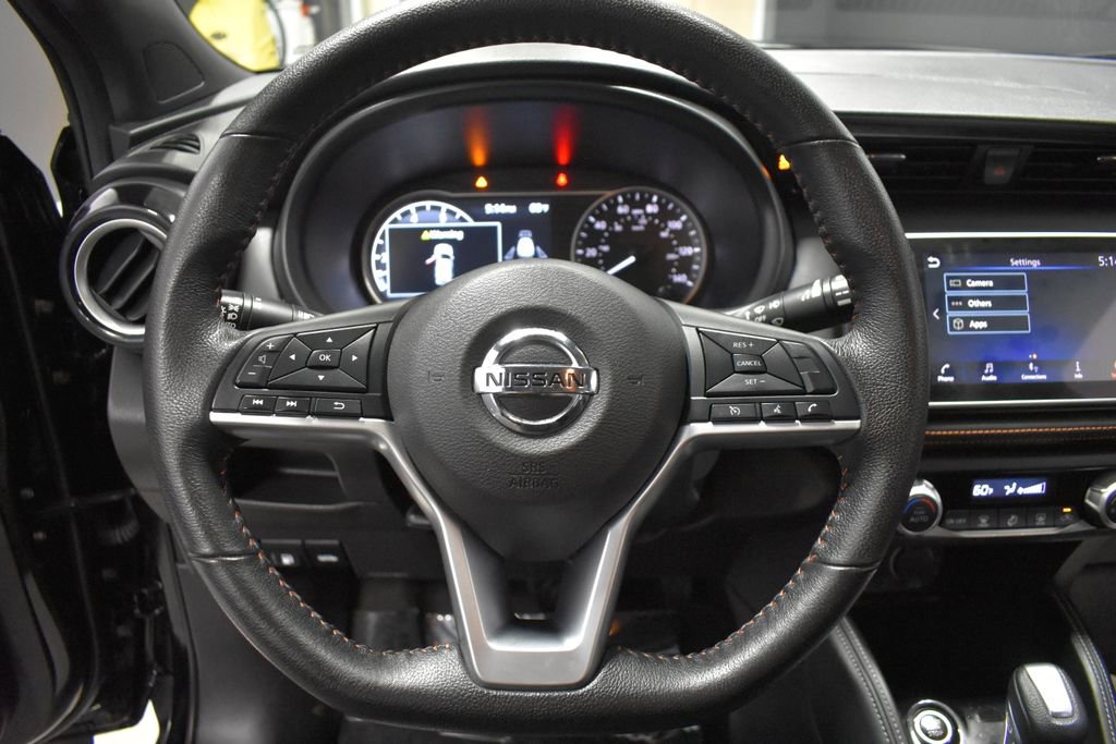 Used 2020 Nissan Kicks SR image 22