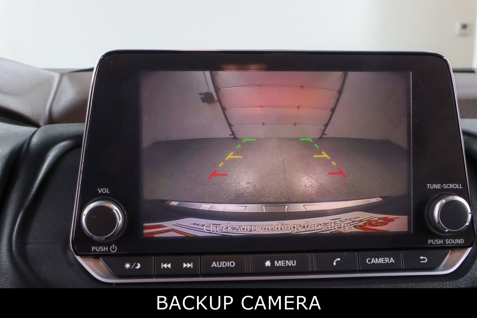 Used 2022 Nissan Rogue SV FWD image 18