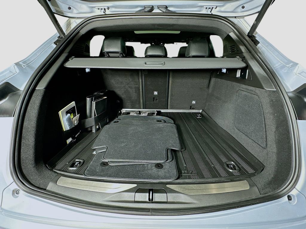 Used 2024 Maserati Grecale GT image 28