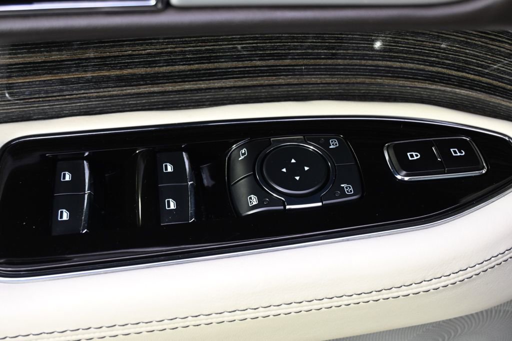 Used 2023 Lincoln Navigator Black Label AWD/4WD image 24