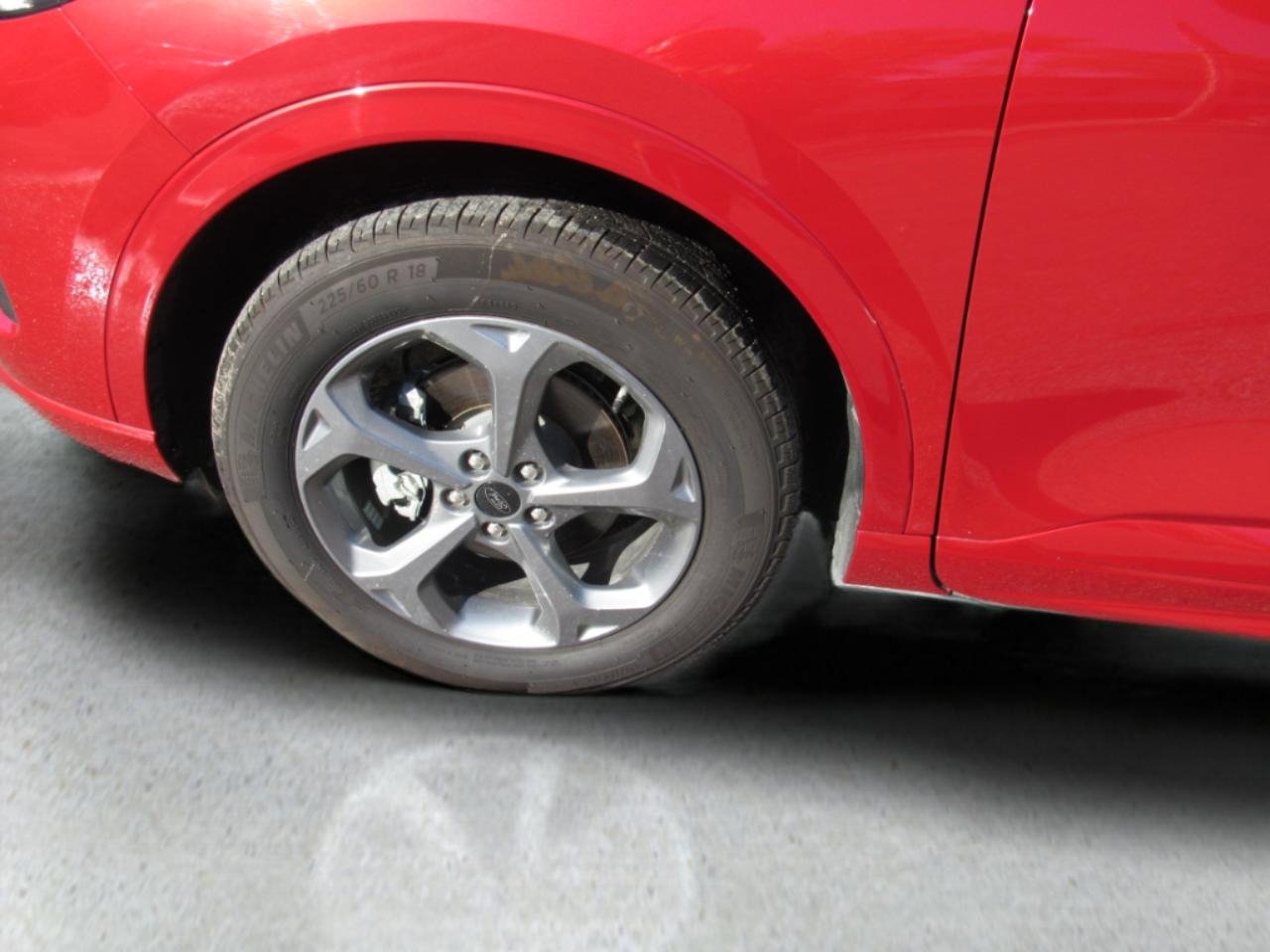 Used 2024 Ford Escape ST-Line image 4