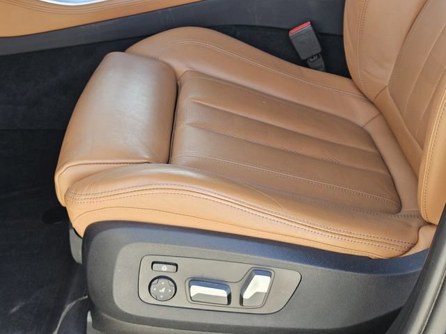 Used 2022 BMW X5 sDrive40i w/ M Sport Package RWD image 26