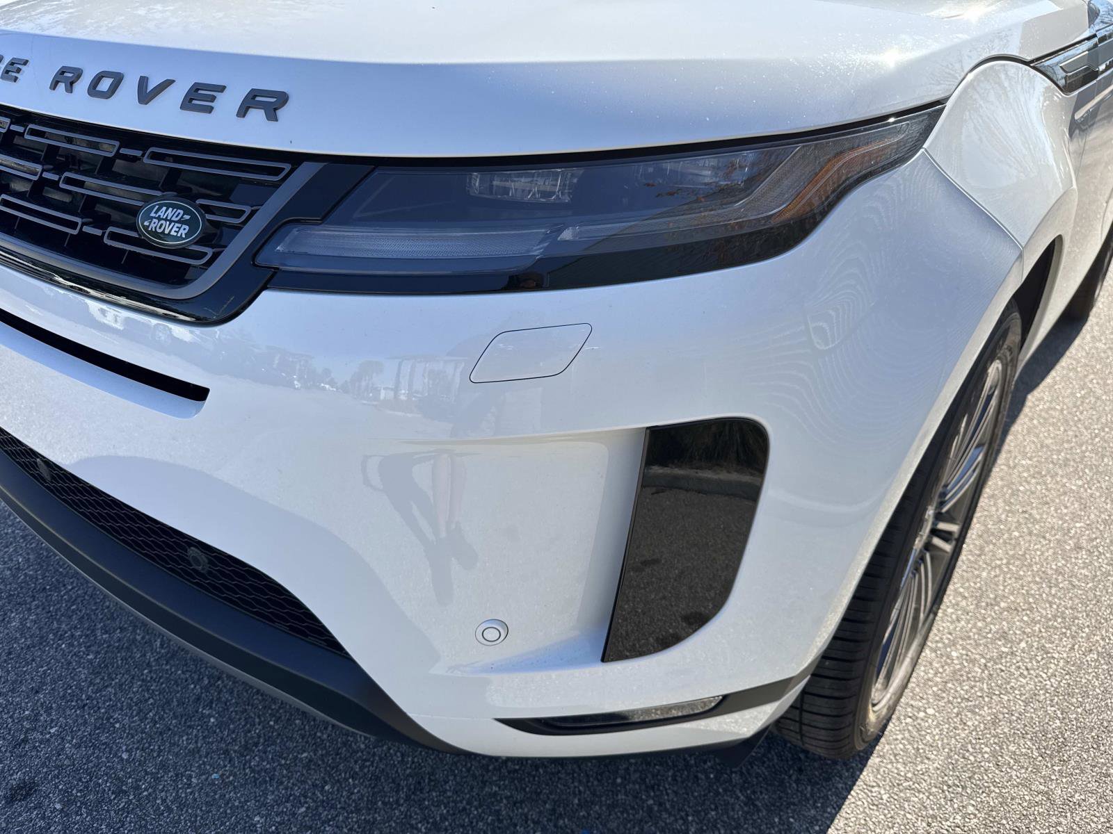New 2026 Land Rover Range Rover Evoque S AWD/4WD image 9