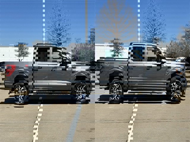 Used 2023 Ford F150 XL w/ STX Appearance Package image 3