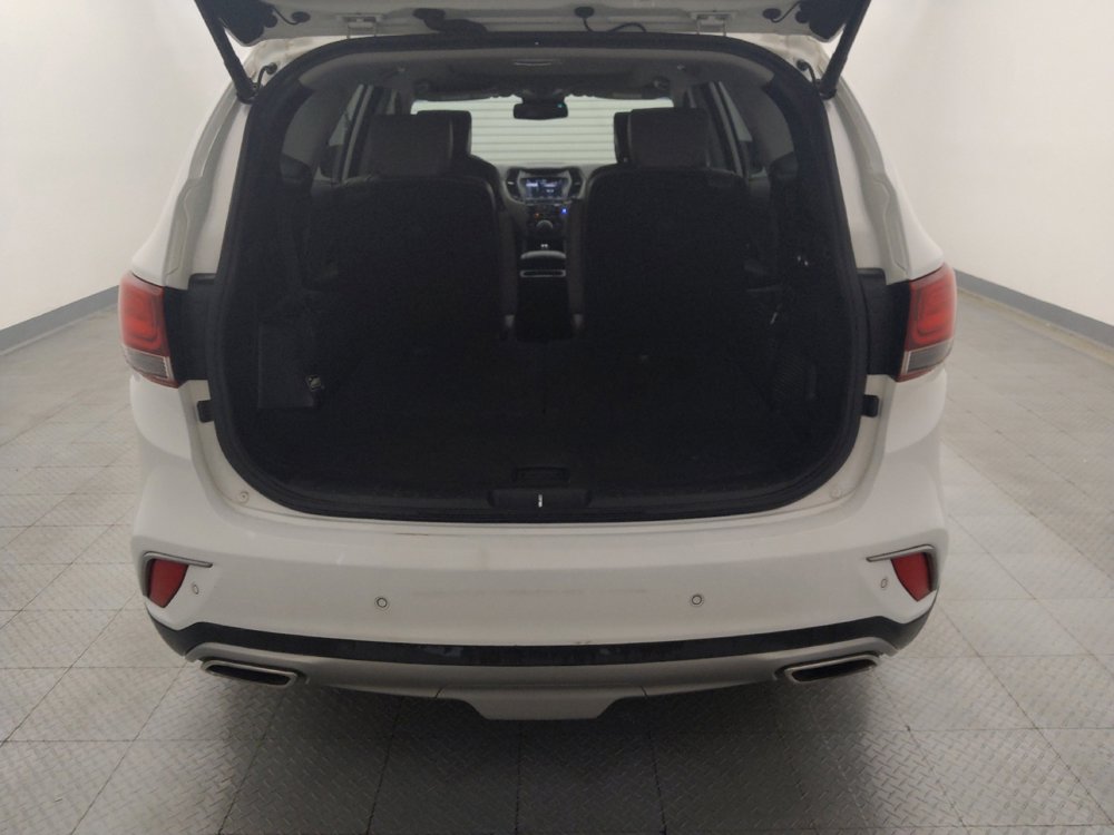 Used 2018 Hyundai Santa Fe Limited image 29