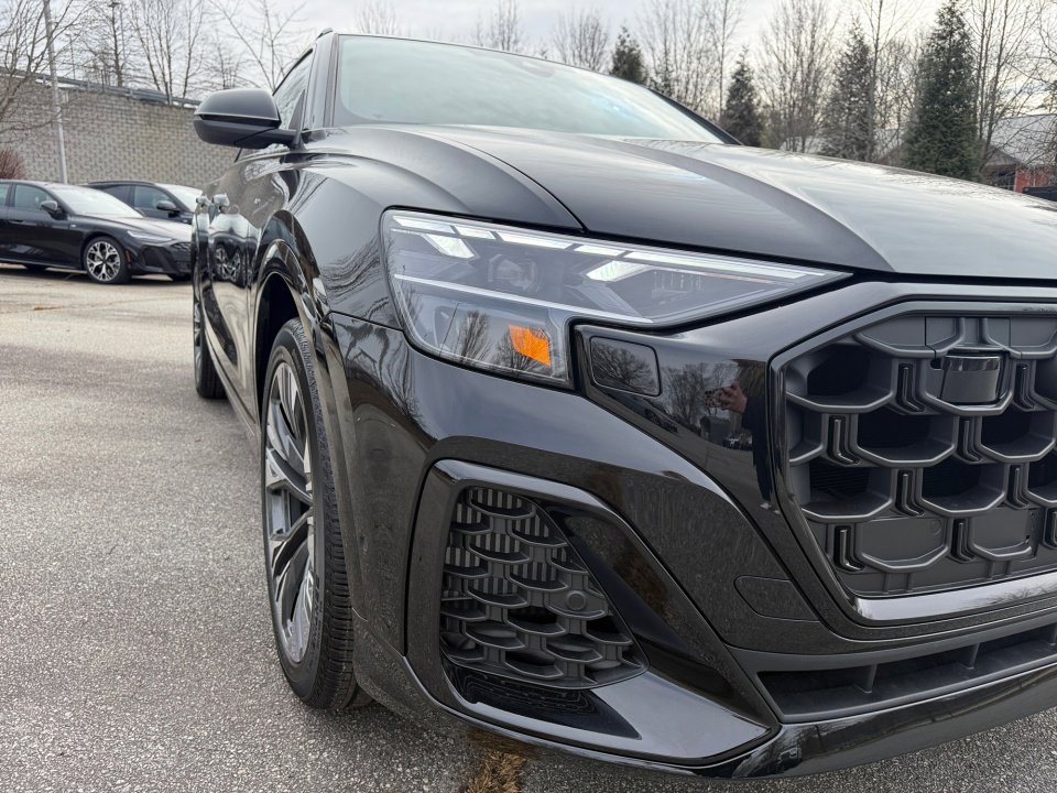New 2026 Audi Q8 Premium Plus image 24