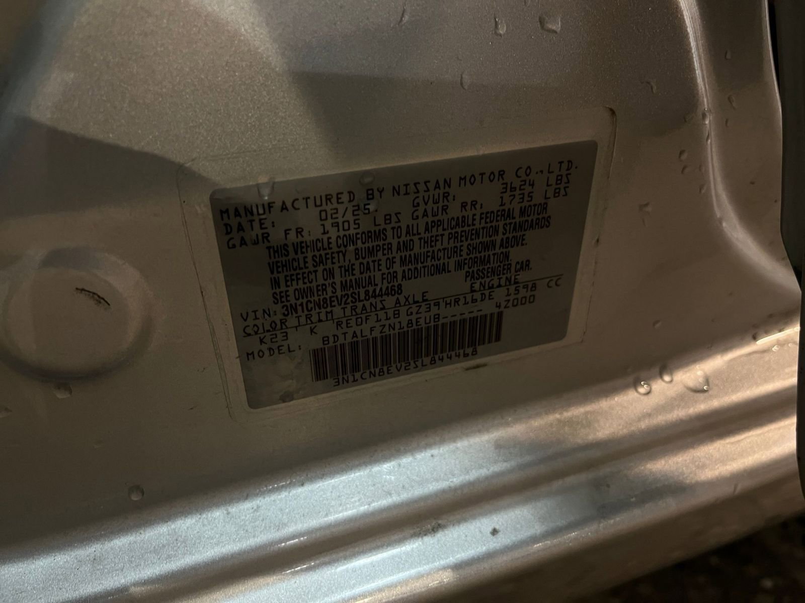 Used 2025 Nissan Versa SV image 28