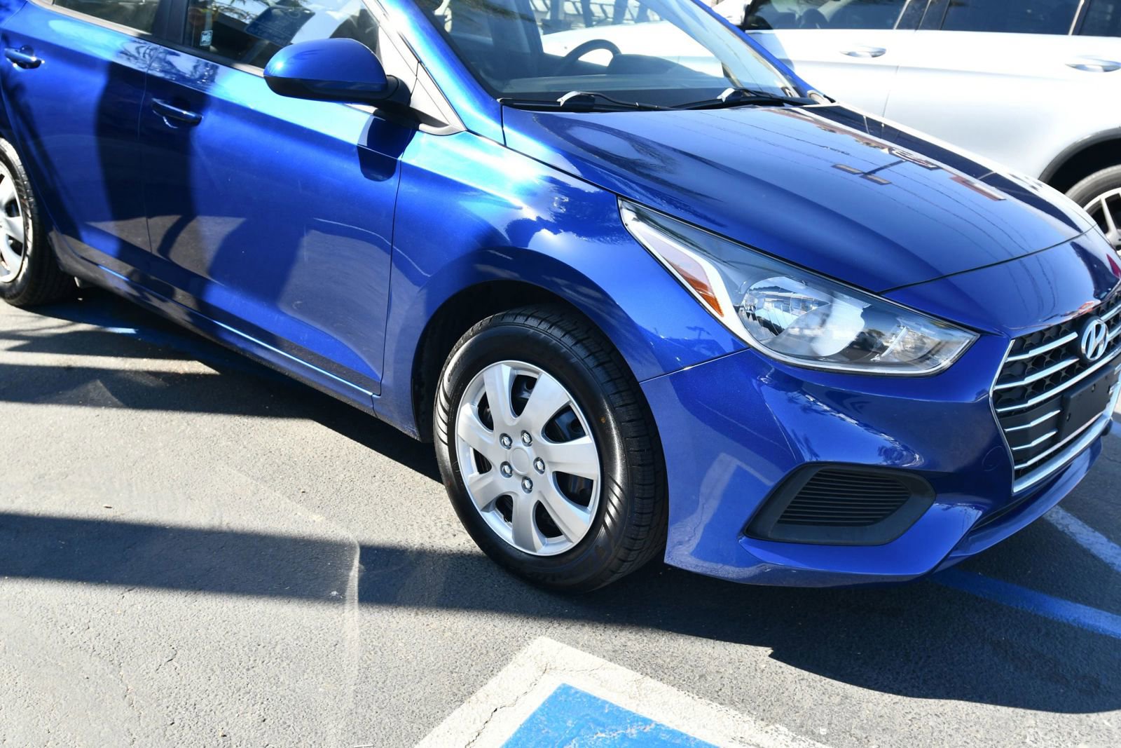 Used 2019 Hyundai Accent SE image 38