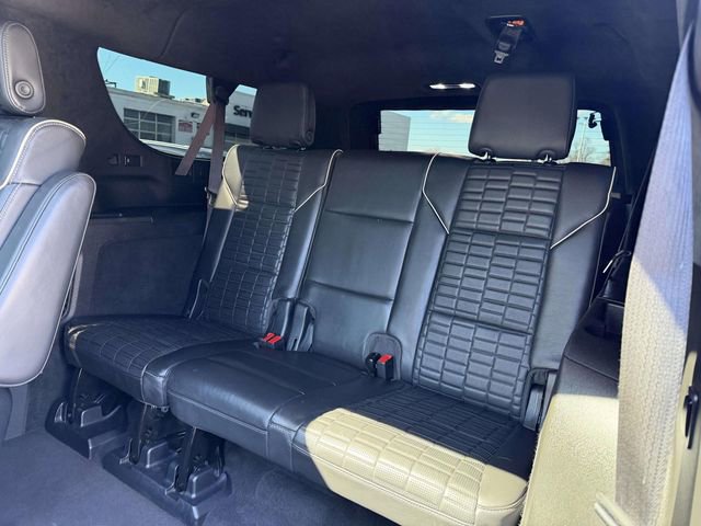 Used 2022 Cadillac Escalade ESV Sport Platinum image 13