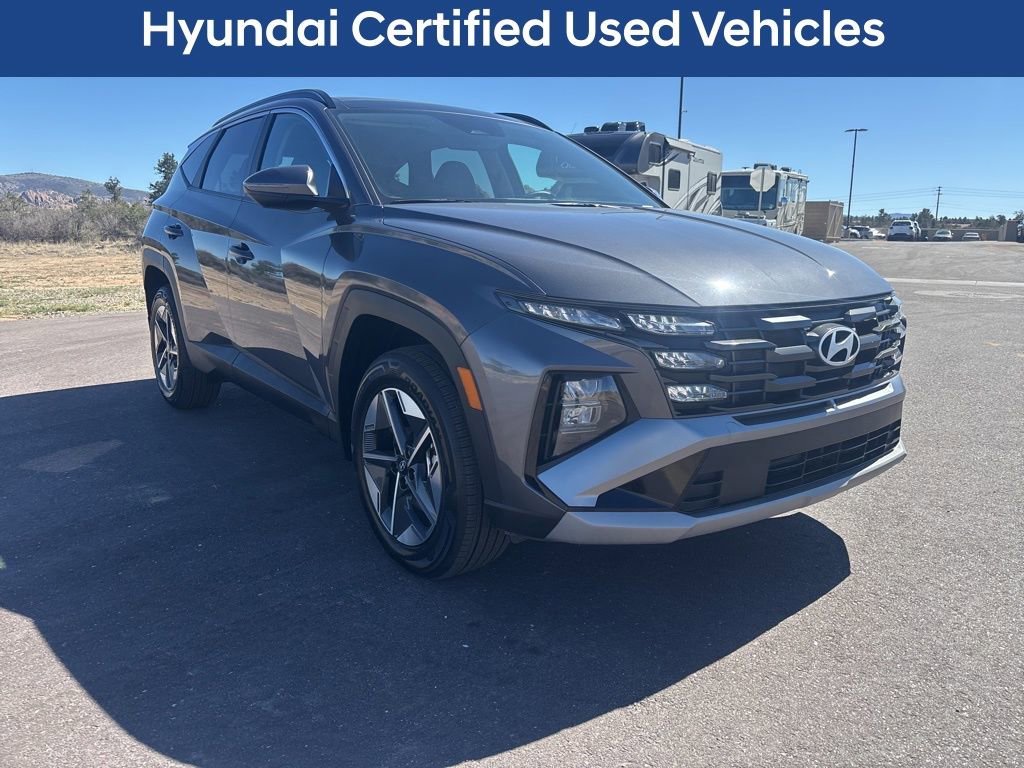 Certified 2025 Hyundai Tucson SEL AWD/4WD image 2