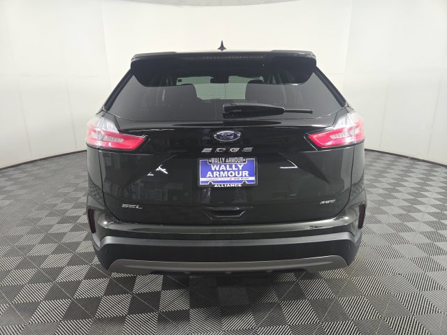 Used 2023 Ford Edge SEL w/ Convenience Package AWD/4WD image 5