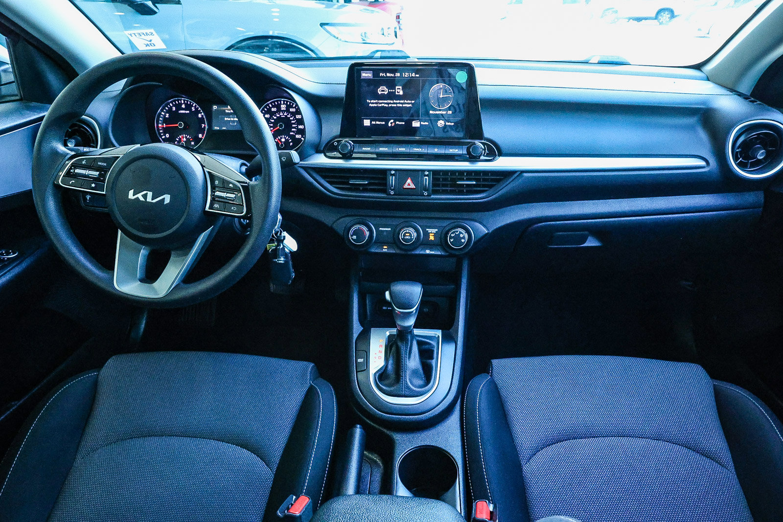 Used 2024 Kia Forte LXS image 3