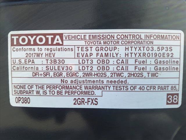 Used 2017 Toyota Highlander Limited AWD/4WD image 21