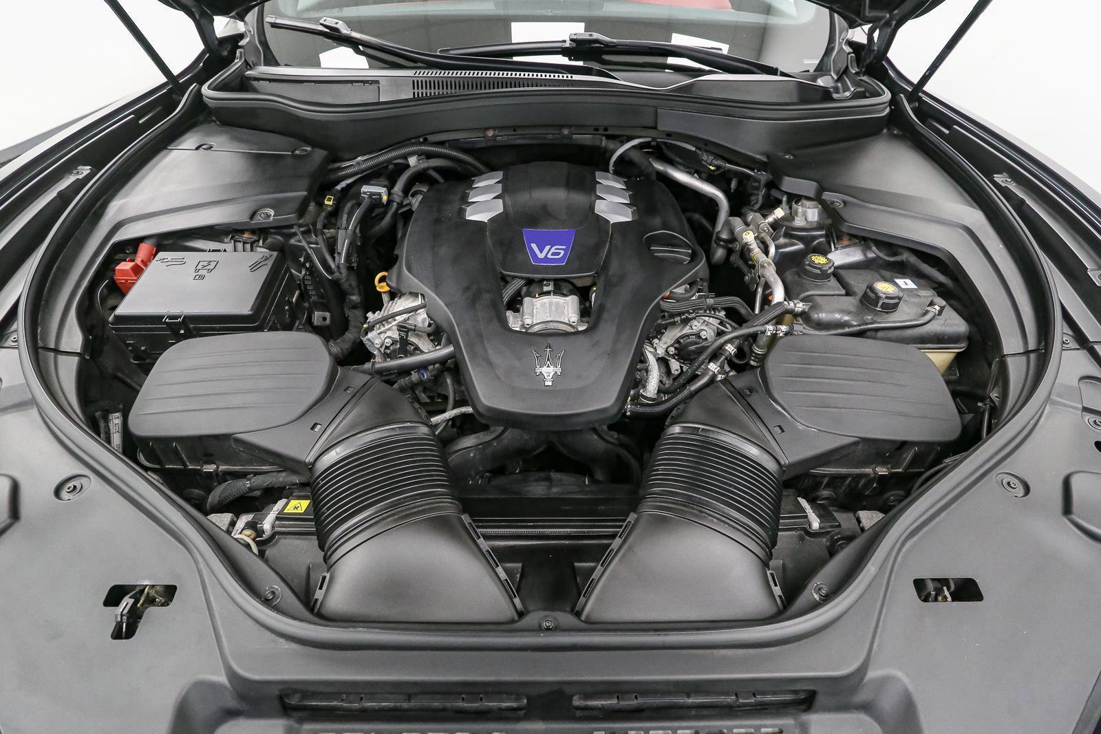 Used 2020 Maserati Levante S GranSport image 16