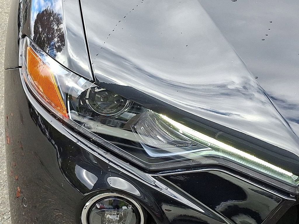 Certified 2022 Maserati Levante GT image 28