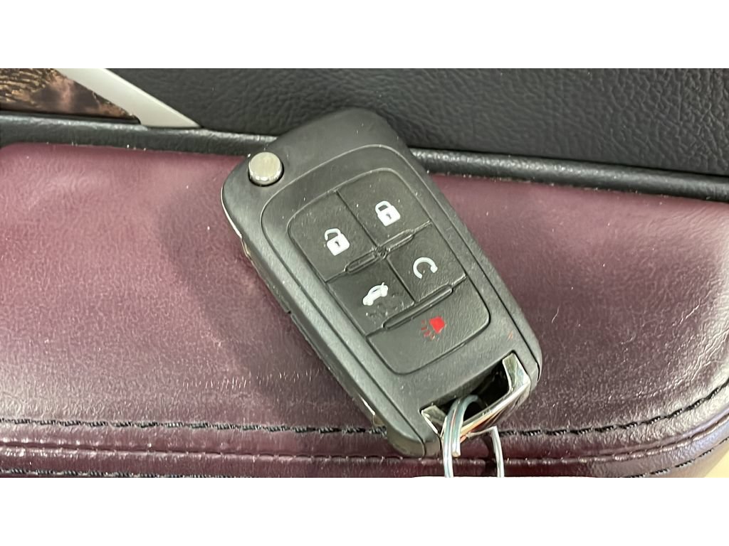 Used 2015 Buick LaCrosse Premium w/ Ultra Luxury Package FWD image 21