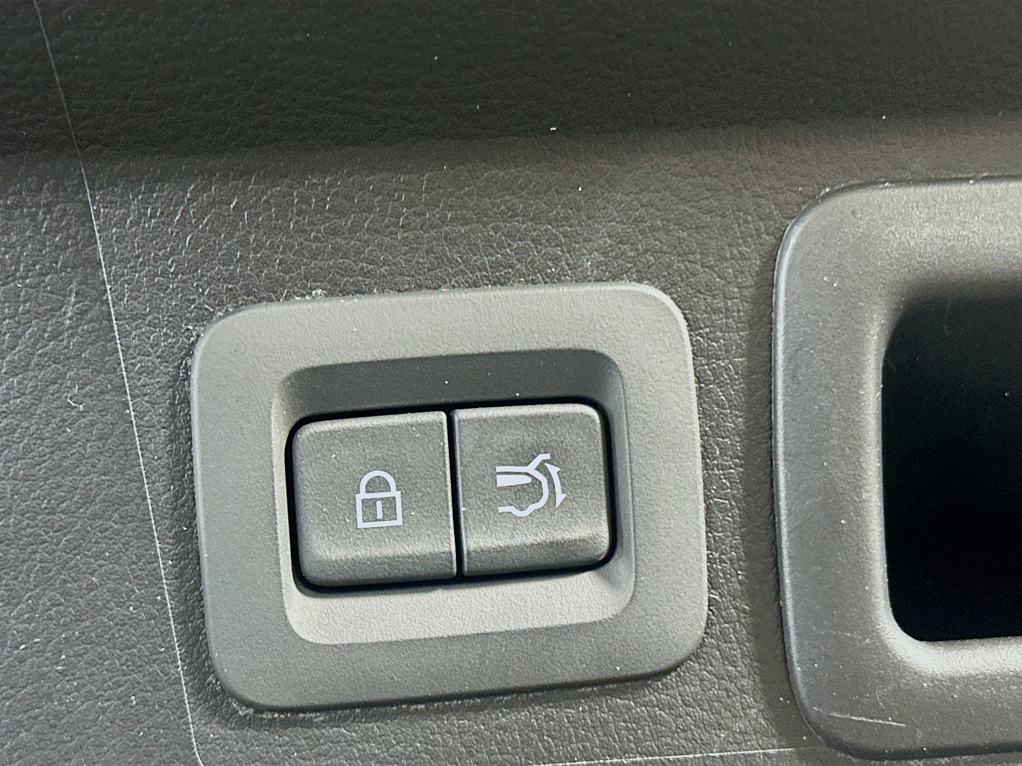 Used 2025 MAZDA CX-50 AWD 2.5 S w/ Preferred Package image 29