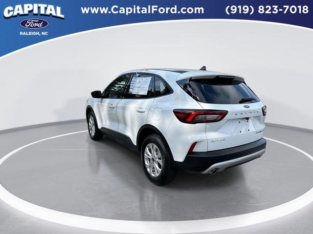 Certified 2025 Ford Escape Active w/ Cold Weather Package AWD/4WD image 6