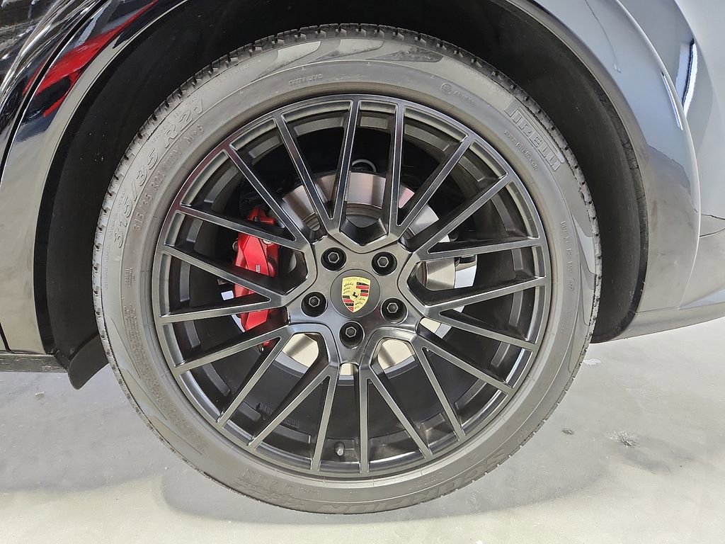 Certified 2023 Porsche Cayenne GTS image 8
