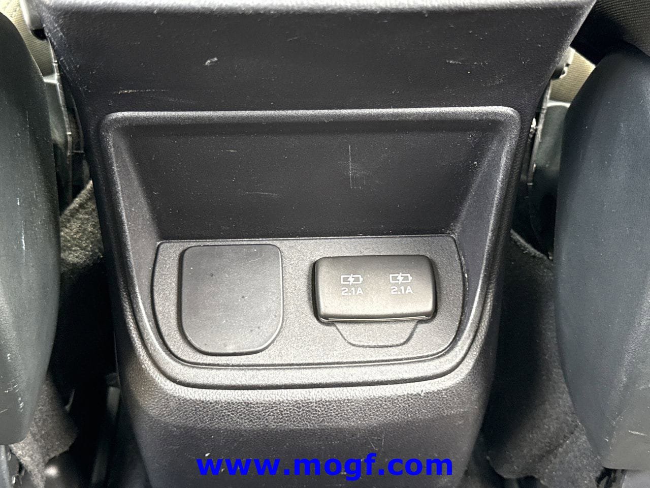 Used 2022 Subaru Ascent Premium w/ Convenience Package AWD/4WD image 21