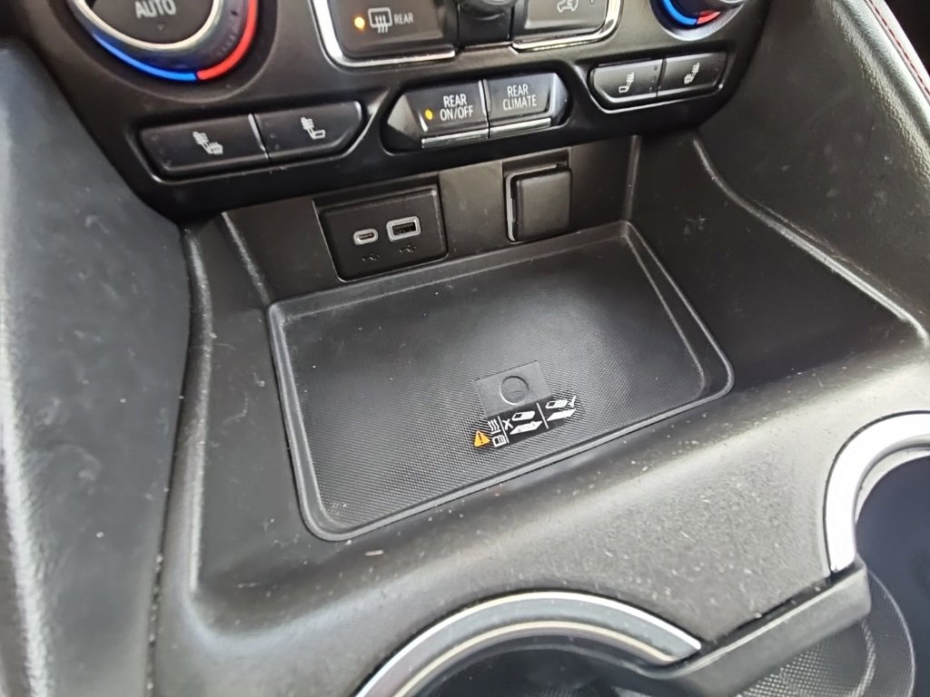 Used 2022 Chevrolet Tahoe RST w/ Luxury Package image 34