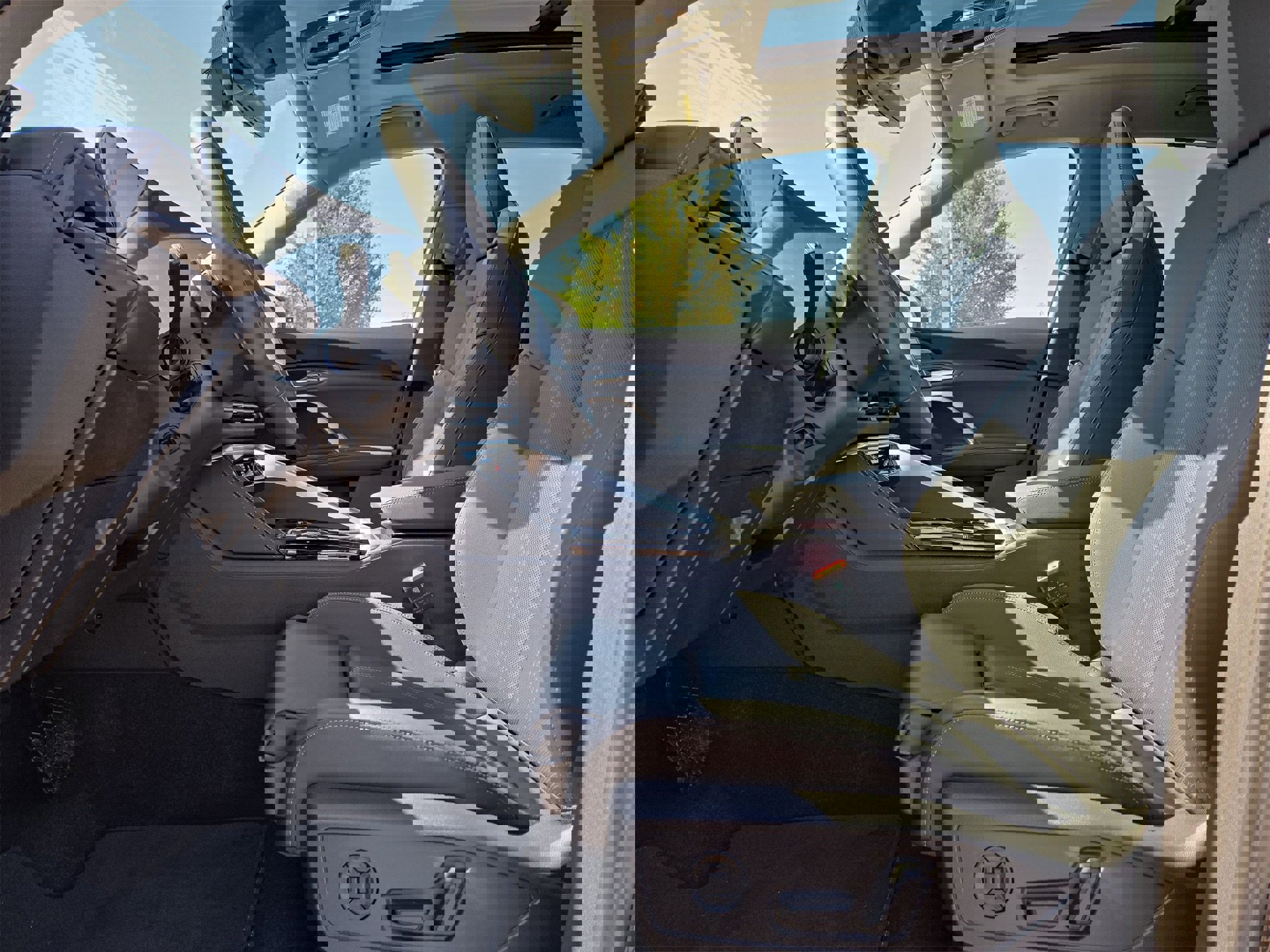 Certified 2025 Audi Q5 Premium Plus w/ Premium Plus image 16