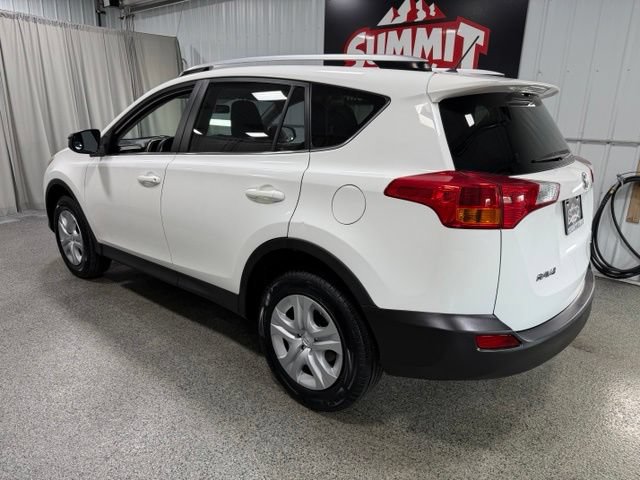Used 2015 Toyota RAV4 LE AWD/4WD image 6