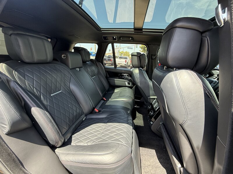 Used 2018 Land Rover Range Rover SV Autobiography Dynamic AWD/4WD image 36